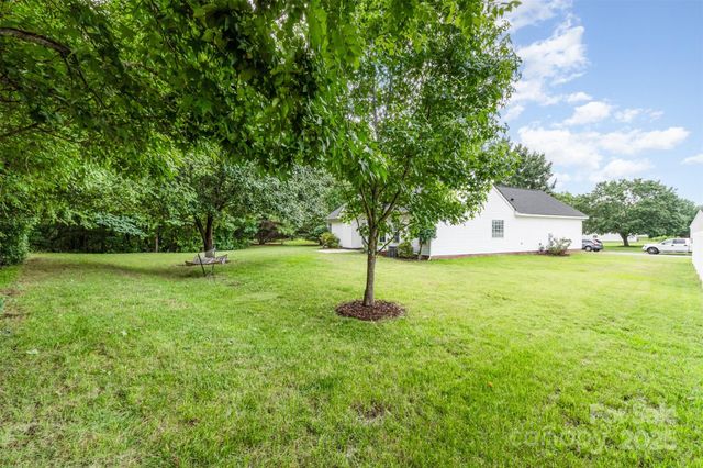 3619 Dashiel Drive, Charlotte, NC 28262