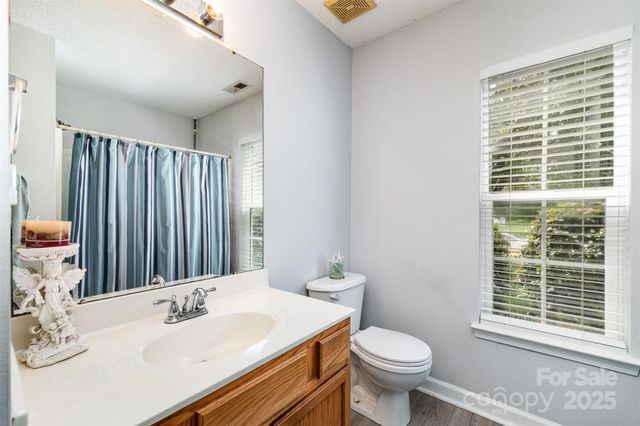 3619 Dashiel Drive, Charlotte, NC 28262