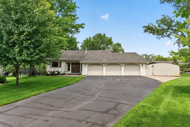 12510 Overlook Road, Dayton, MN 55327