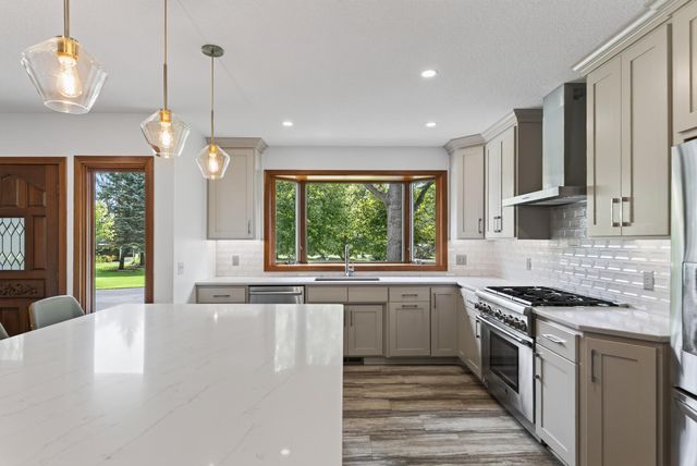 12510 Overlook Road, Dayton, MN 55327