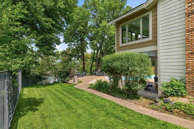 12510 Overlook Road, Dayton, MN 55327