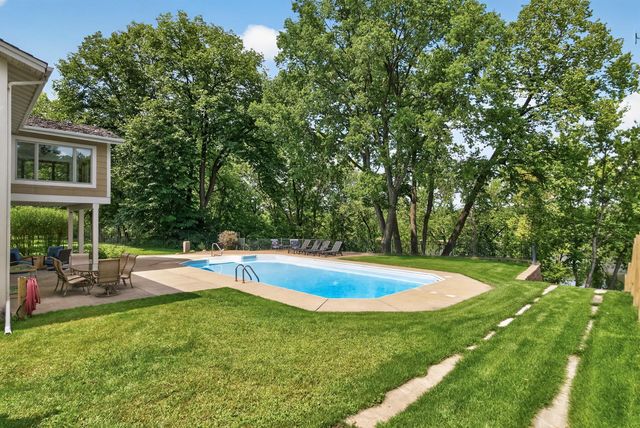 12510 Overlook Road, Dayton, MN 55327