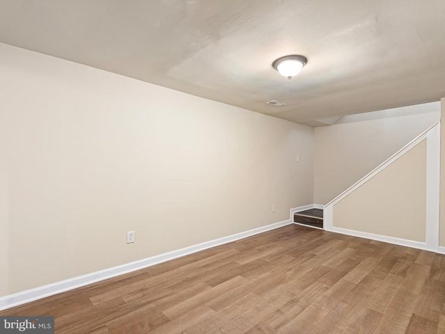 46 HOLDEN DR, New Castle, DE 19720