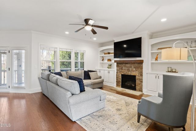 209 Ashdown Forest Lane, Cary, NC 27519