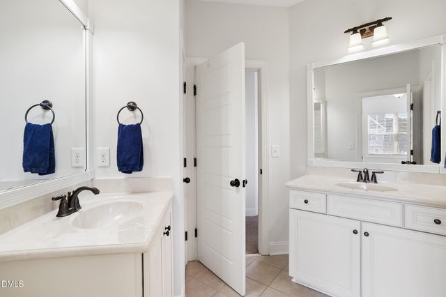 209 Ashdown Forest Lane, Cary, NC 27519