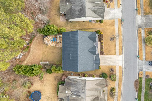 209 Ashdown Forest Lane, Cary, NC 27519