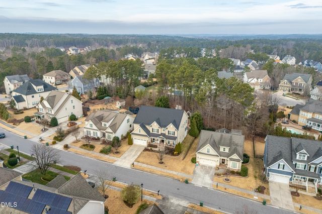 209 Ashdown Forest Lane, Cary, NC 27519