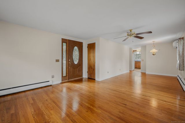 25 Marion Drive, East Lyme, CT 06333