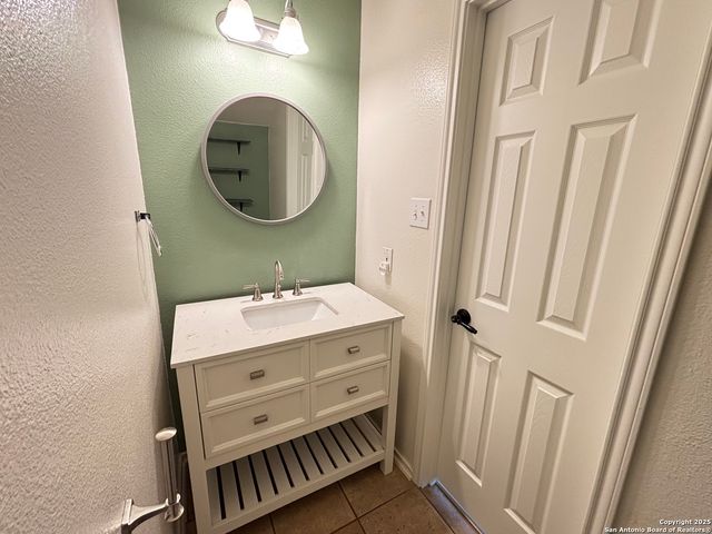 10730 Impala, San Antonio, TX 78245