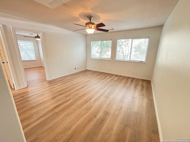 10730 Impala, San Antonio, TX 78245