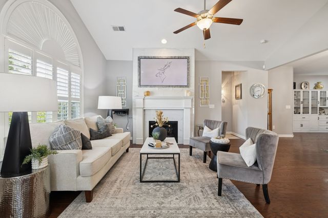 2462 Bridgeway St, Murfreesboro, TN 37128