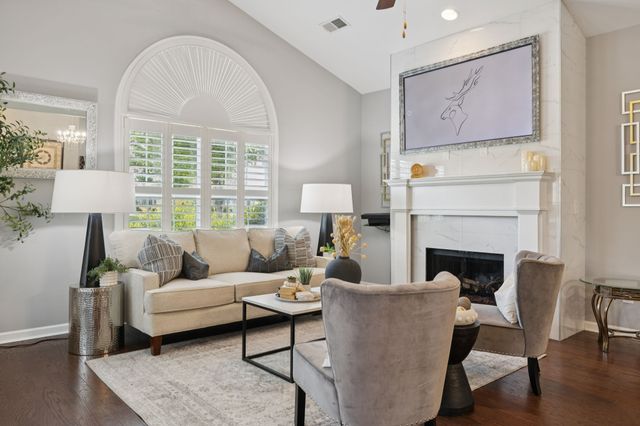 2462 Bridgeway St, Murfreesboro, TN 37128