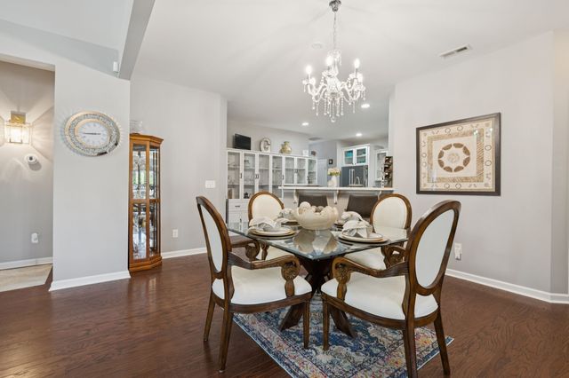 2462 Bridgeway St, Murfreesboro, TN 37128