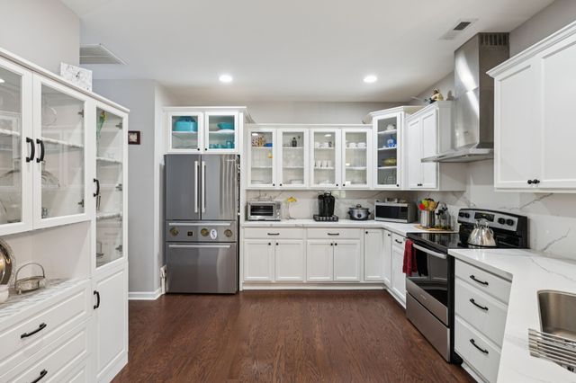 2462 Bridgeway St, Murfreesboro, TN 37128