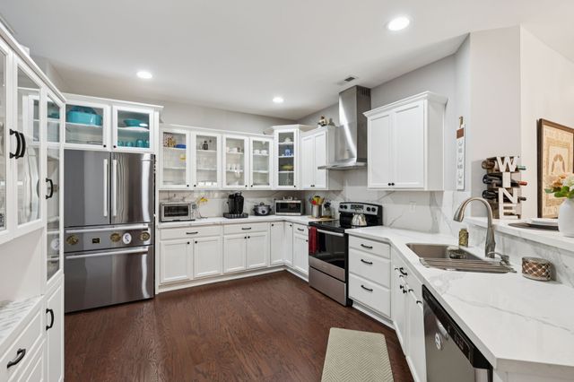 2462 Bridgeway St, Murfreesboro, TN 37128