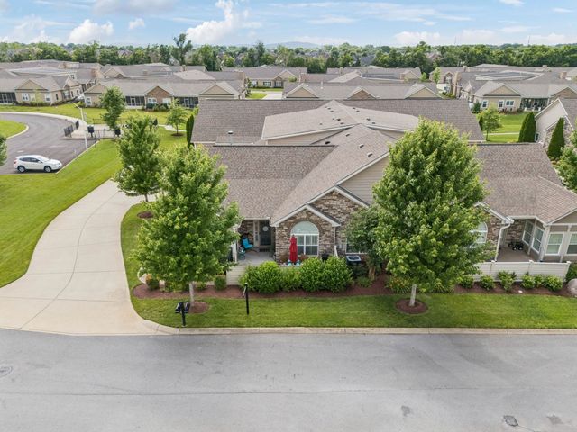 2462 Bridgeway St, Murfreesboro, TN 37128