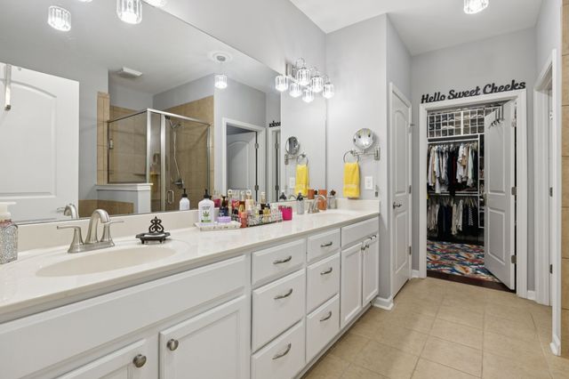 2462 Bridgeway St, Murfreesboro, TN 37128