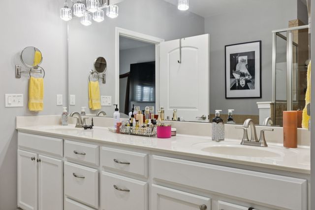 2462 Bridgeway St, Murfreesboro, TN 37128