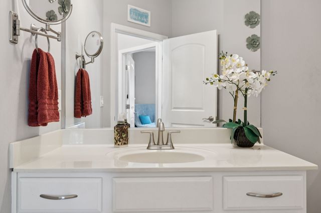 2462 Bridgeway St, Murfreesboro, TN 37128