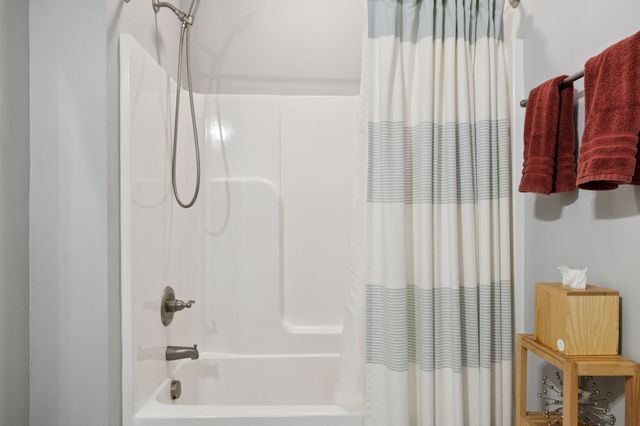 2462 Bridgeway St, Murfreesboro, TN 37128