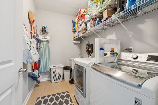 2462 Bridgeway St, Murfreesboro, TN 37128