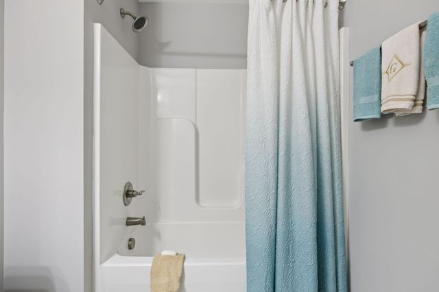 2462 Bridgeway St, Murfreesboro, TN 37128