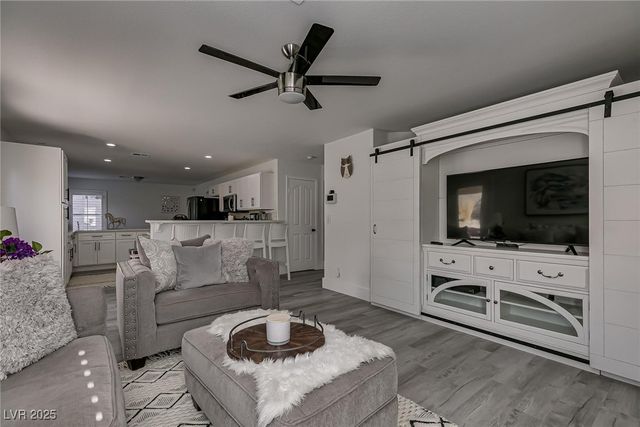 3687 Luminal Lane, Las Vegas, NV 89147