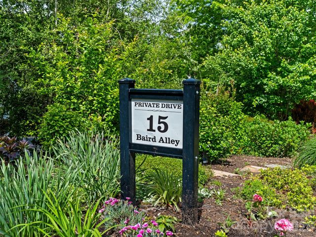 15 Baird Alley, Asheville, NC 28804