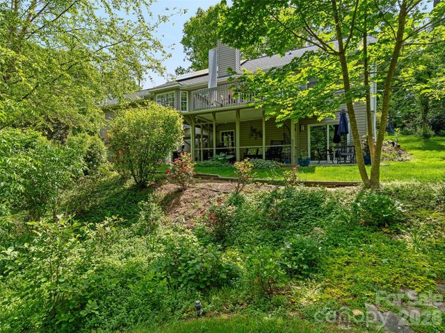 15 Baird Alley, Asheville, NC 28804