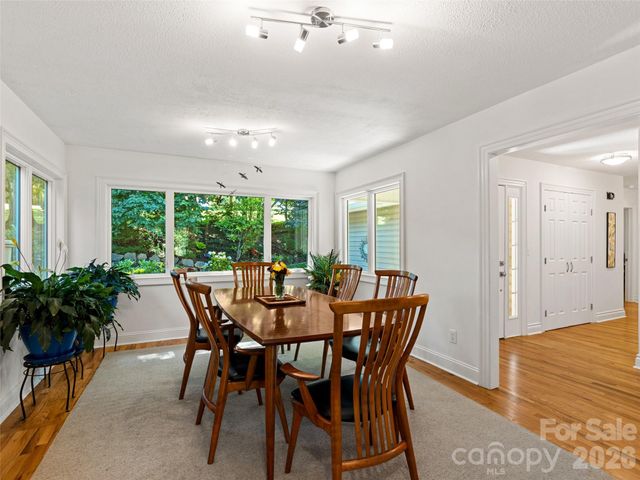15 Baird Alley, Asheville, NC 28804