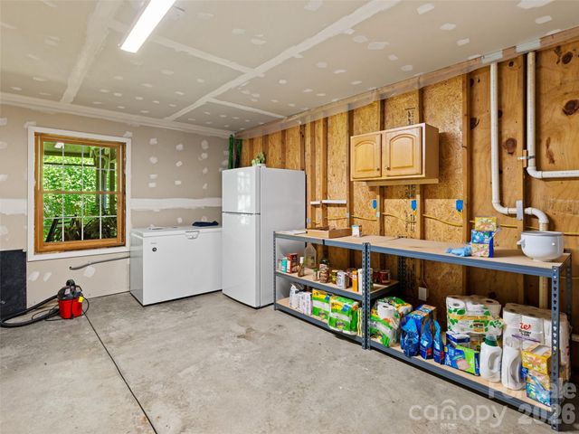 15 Baird Alley, Asheville, NC 28804