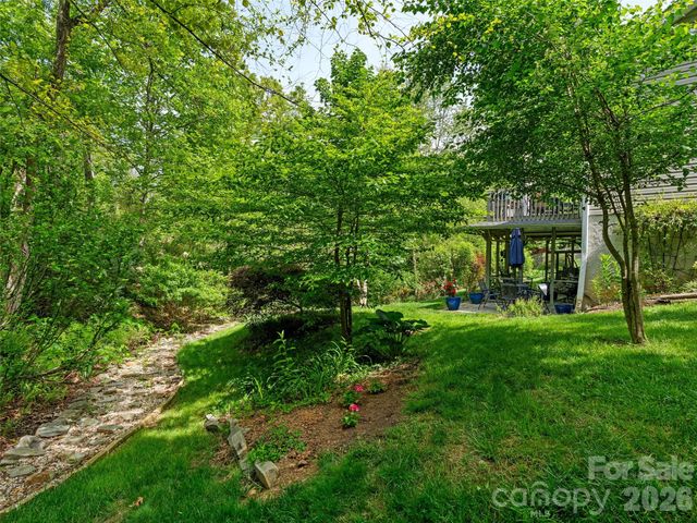 15 Baird Alley, Asheville, NC 28804