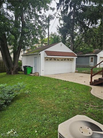 4764 Burleigh Road, Garfield Heights, OH 44125