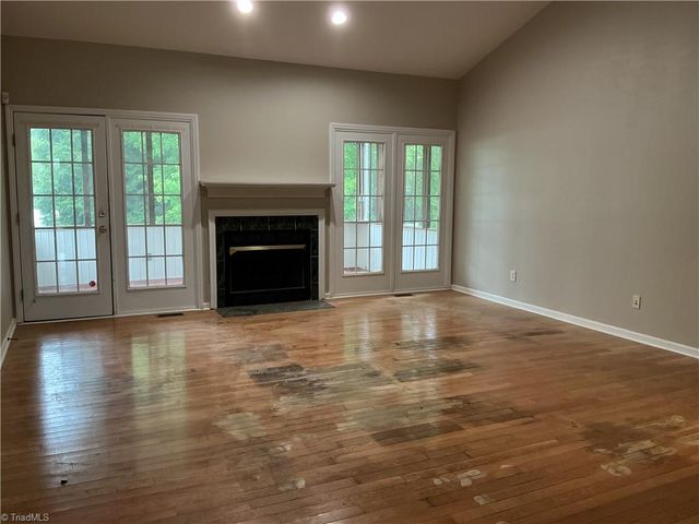 409 Charles Conner Drive, Kernersville, NC 27284