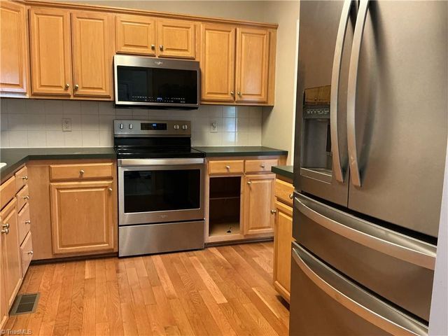 409 Charles Conner Drive, Kernersville, NC 27284