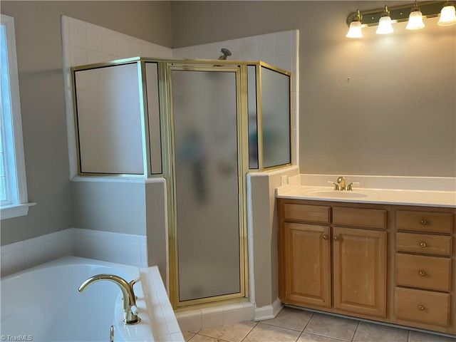 409 Charles Conner Drive, Kernersville, NC 27284