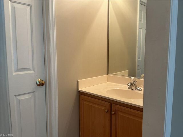 409 Charles Conner Drive, Kernersville, NC 27284