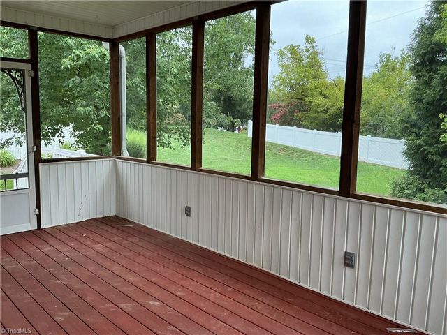 409 Charles Conner Drive, Kernersville, NC 27284