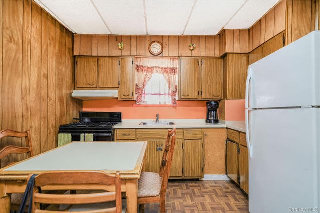 2579 Cropsey Ave Cropsey Avenue, Brooklyn, NY 11214