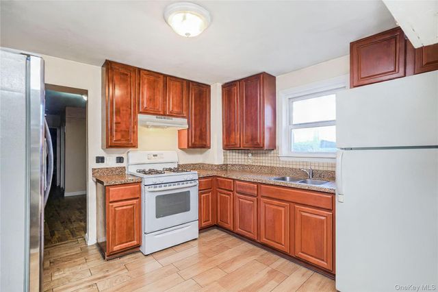 2579 Cropsey Ave Cropsey Avenue, Brooklyn, NY 11214