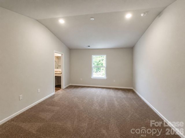 9123 Creedmore Hills Drive, Charlotte, NC 28214