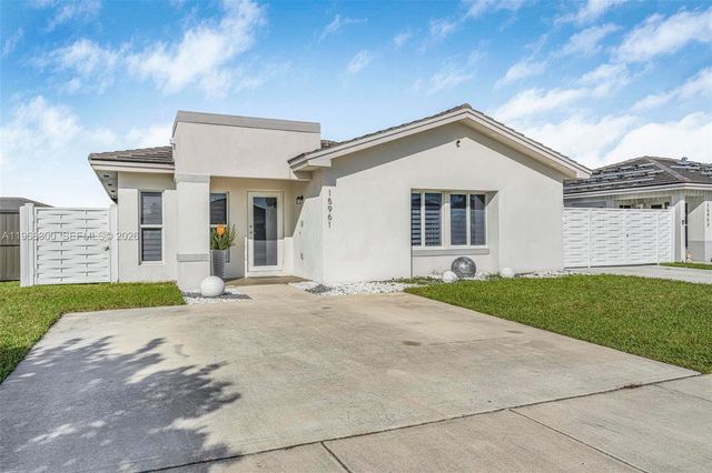 15961 SW 307th Ter 0, Homestead, FL 33033