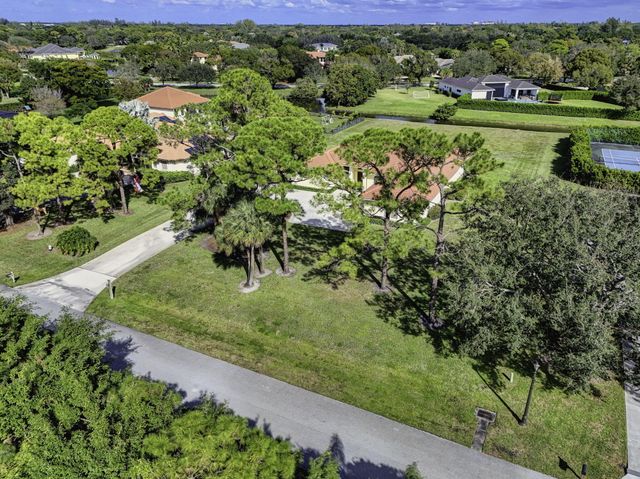 5649 Sea Biscuit Road, Palm Beach Gardens, FL 33418