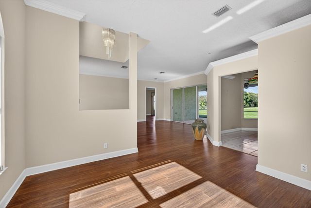 5649 Sea Biscuit Road, Palm Beach Gardens, FL 33418