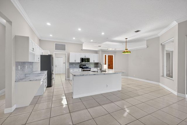 5649 Sea Biscuit Road, Palm Beach Gardens, FL 33418