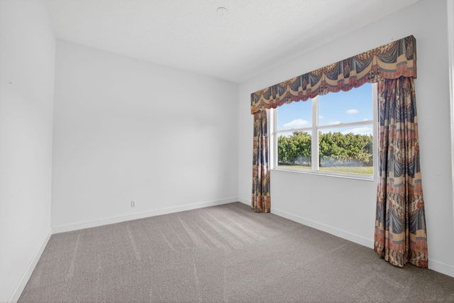 5649 Sea Biscuit Road, Palm Beach Gardens, FL 33418