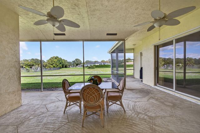 5649 Sea Biscuit Road, Palm Beach Gardens, FL 33418