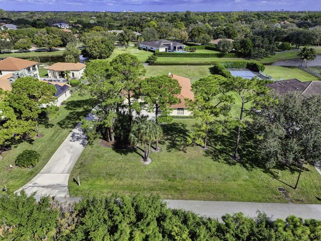 5649 Sea Biscuit Road, Palm Beach Gardens, FL 33418