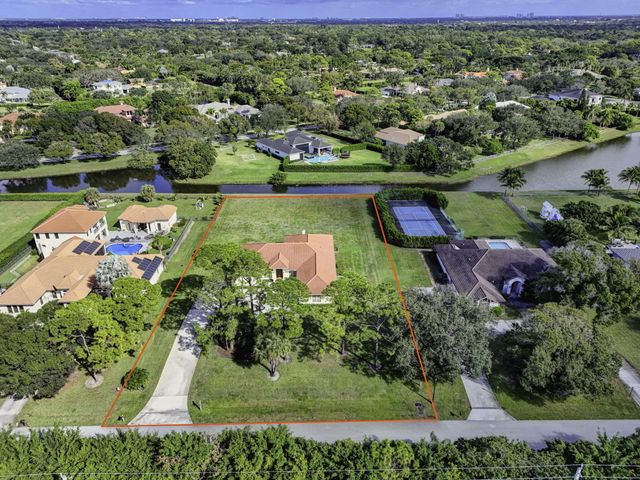 5649 Sea Biscuit Road, Palm Beach Gardens, FL 33418