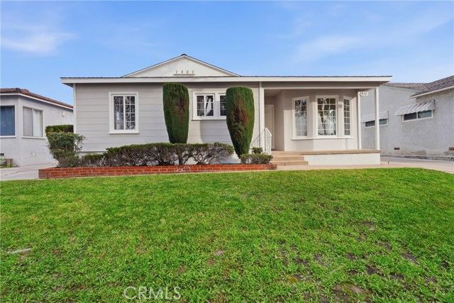 2917 Del Amo Blvd, Lakewood, CA 90712